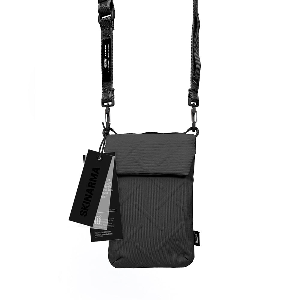 Skinarma Sling Pouch Juno Cross-Hatch Desenli Naylon Scout Boyun Askı Kayışlı Çapraz Vücut Çantası Skinarma Sling Pouch Juno Cross-Hatch Desenli Naylon Scout Boyun Askı Kayışlı Çapraz Vücut Çantası